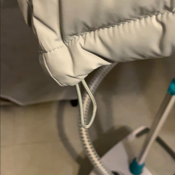 Women’s Express Puffer Jacket - Picture 7 of 8